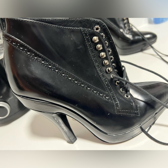 Burberry Prorsum Patent Leather Booties - Picture 11 of 12